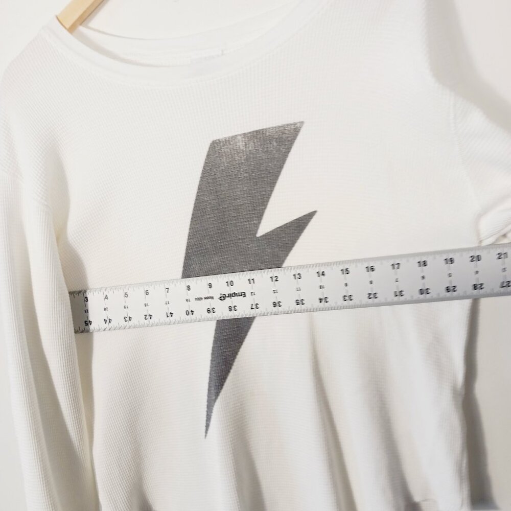 LETLUV Anthropologie MED, Off White Thermal With Gray Lightening Bolt Graphic - Picture 11 of 15